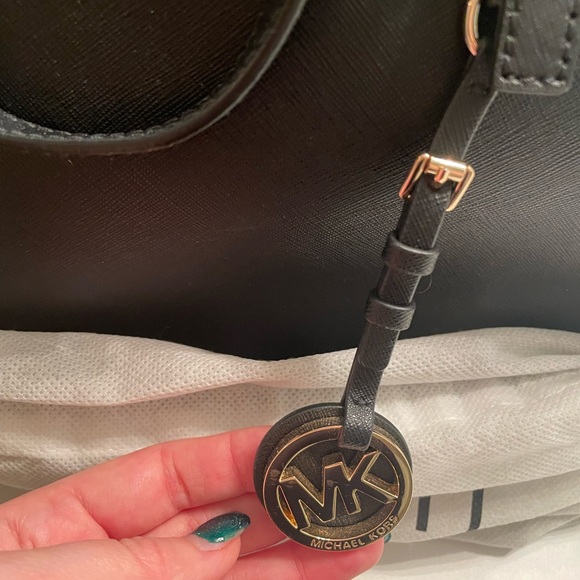 MK Jet Set Totebag - Picture 2 of 5